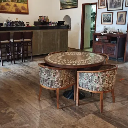 Lefkara Hotel パノ・レフカラ