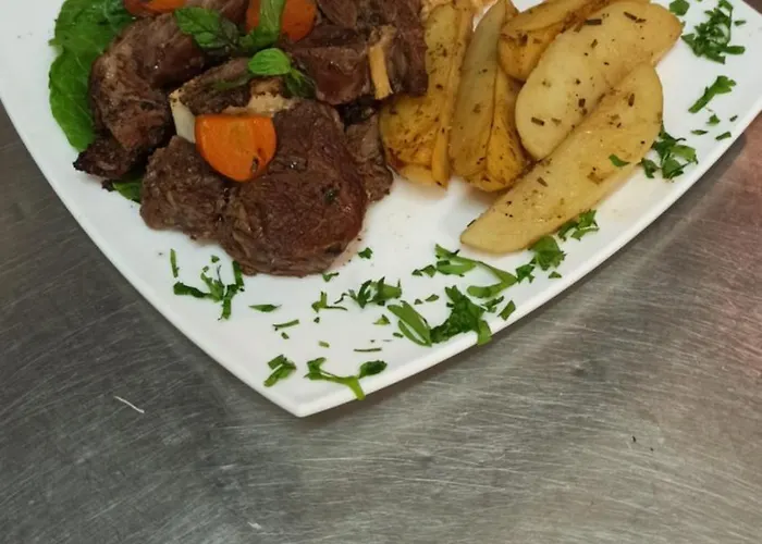 Ξενοδοχείο Lefkara Hotel *