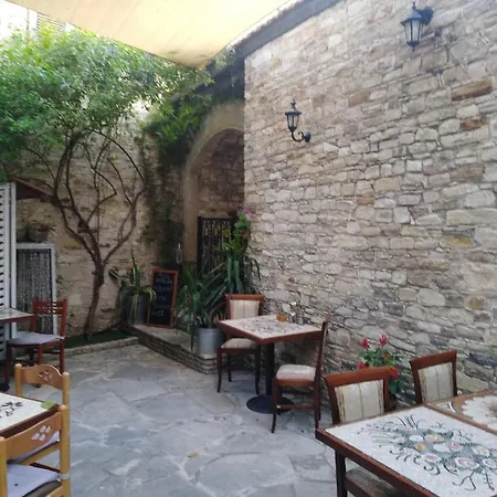 Lefkara Hotel فندق