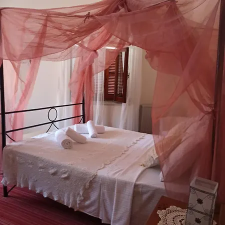 Lefkara Hotel