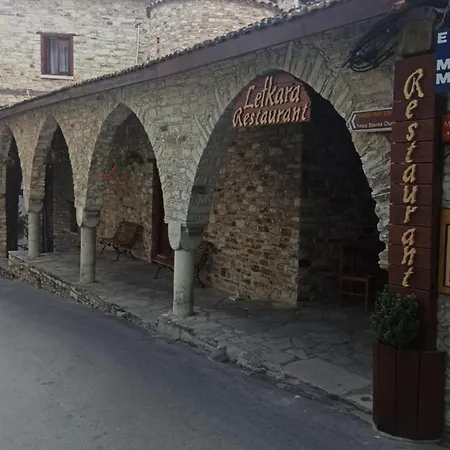 فندق Lefkara Hotel *