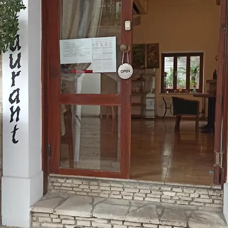 Hotel Lefkara Hotel