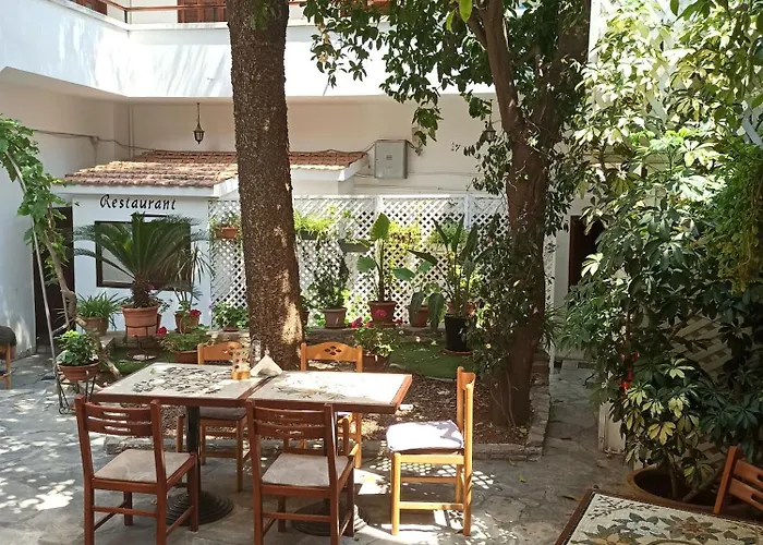 Lefkara Hotel